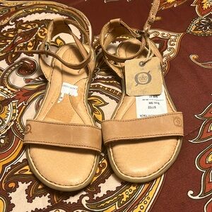 Brand new flat sandals size 5 Born brand
